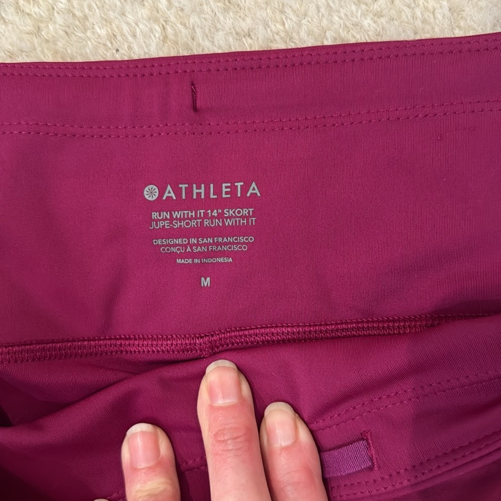 Athleta Running Skort Cranberry Color Size Medium - image 2